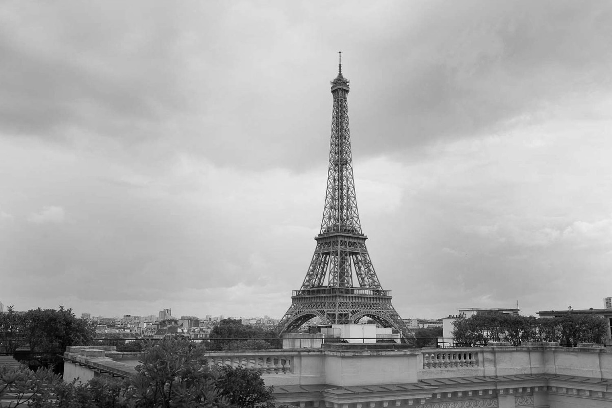 Eiffel tower shangri la